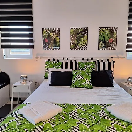 The Pervoli - Pool - Close To Appartamento