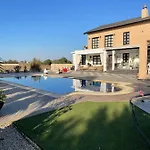 The Pervoli - Pool - Close To Apartment Larnaca