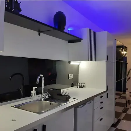 Apartment The Pervoli - Pool - Close To