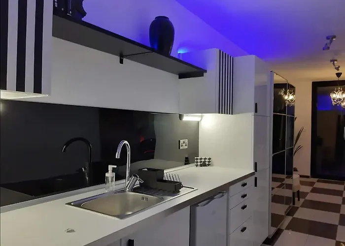 Apartmán The Pervoli - Pool - Close To