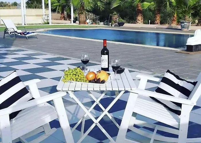 Apartmán The Pervoli - Pool - Close To Larnaca