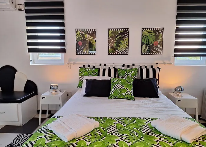 The Pervoli - Pool - Close To Διαμέρισμα